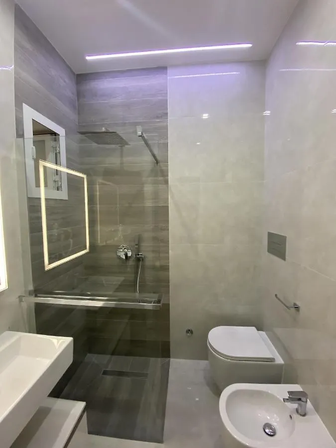Calasanzio26 Luxury Rooms Naples Italy