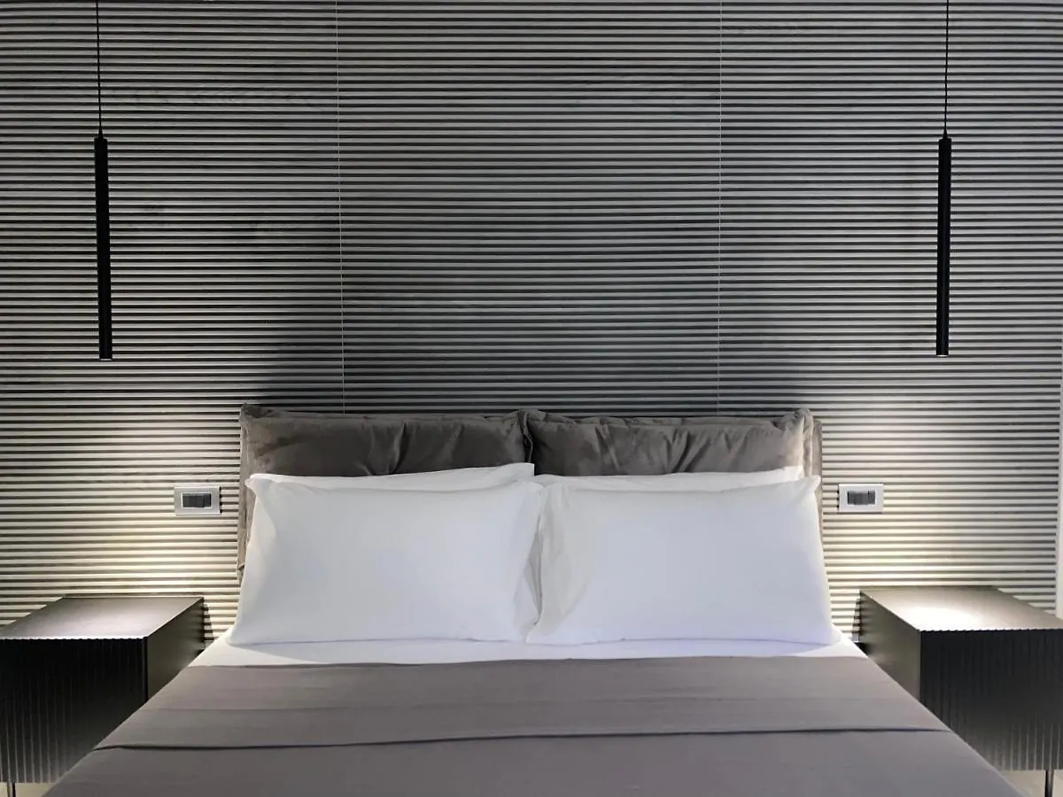Calasanzio26 Luxury Rooms Naples Apartment